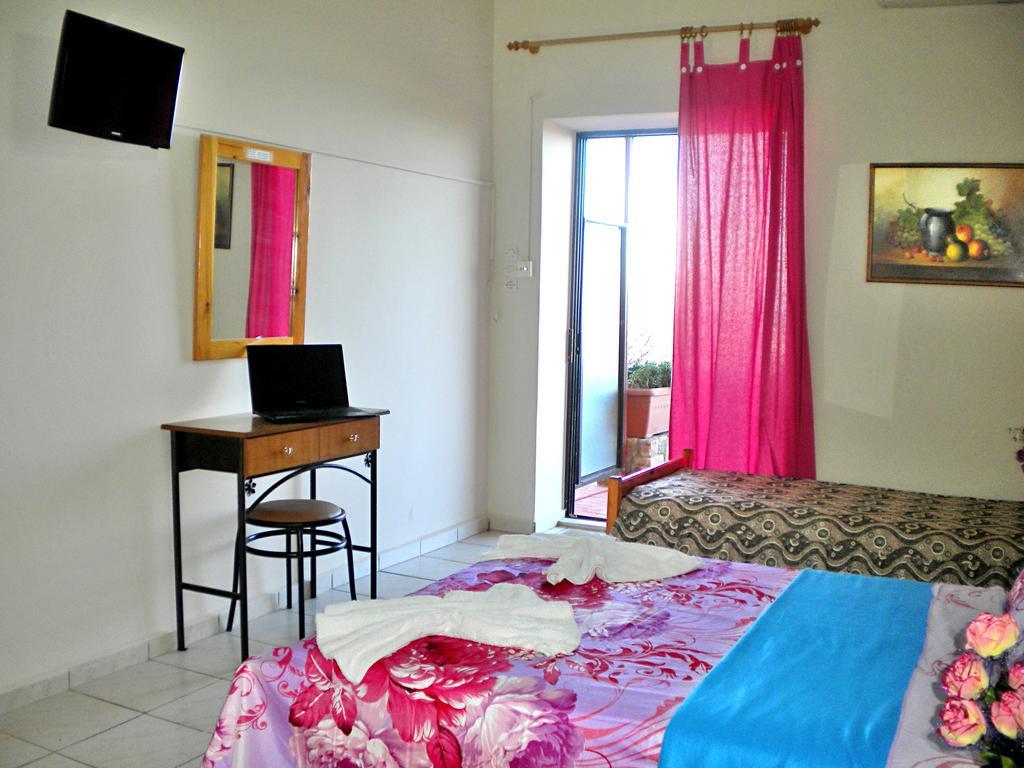 Chios Rooms Myview Karfas Exterior foto